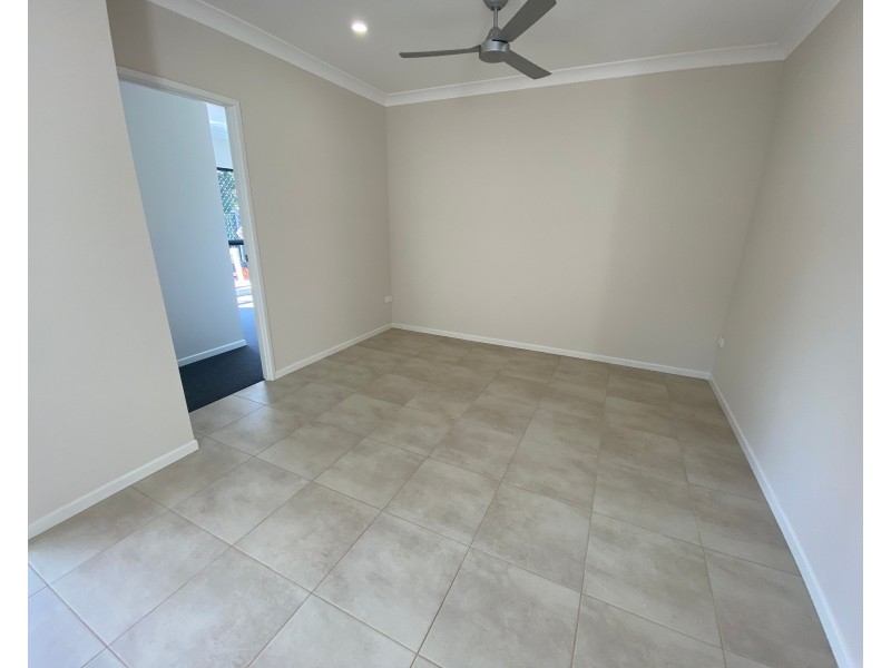 35 Lakeside Drive, Smithfield QLD 4878
