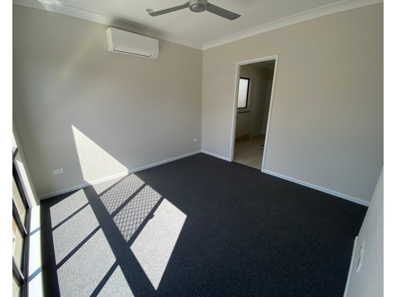 35 Lakeside Drive, Smithfield QLD 4878