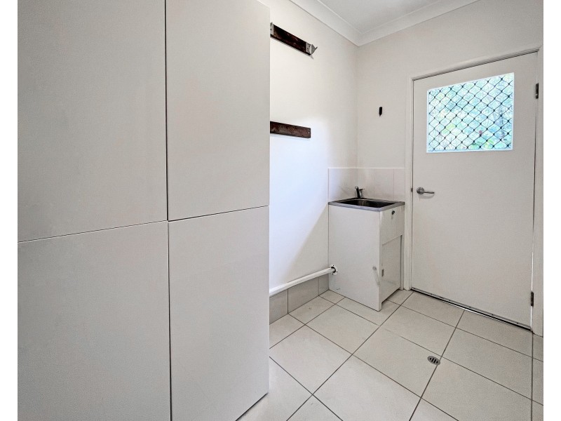 6 Willie Ming Close, Redlynch QLD 4870