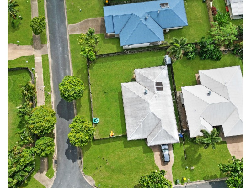 7 Cliffdale Street, Bentley Park QLD 4869