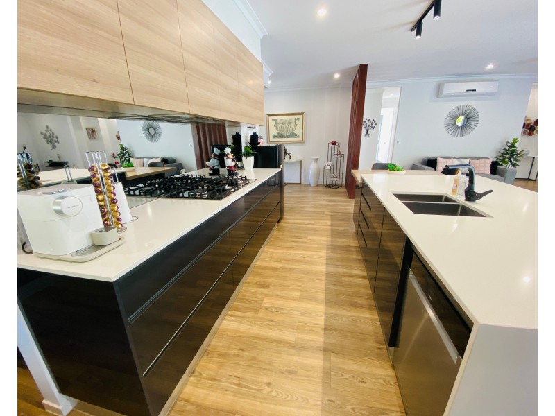 15 Whipbird Drive, Smithfield QLD 4878
