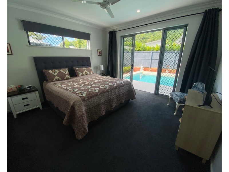 15 Whipbird Drive, Smithfield QLD 4878