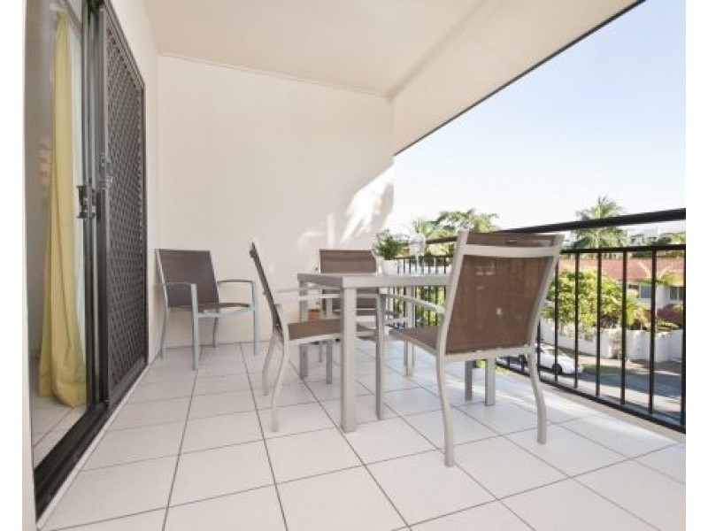 10/72 Digger Street, Cairns North QLD 4870