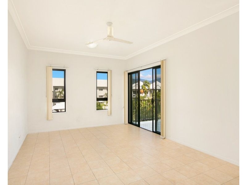 5/93-95 Mcleod Street, Cairns City QLD 4870