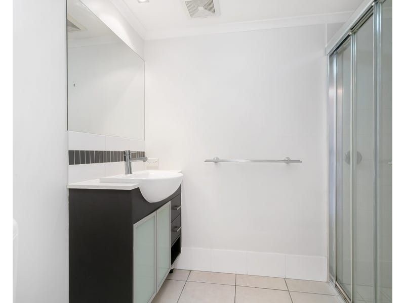 401/23-27 Mcleod Street, Cairns City QLD 4870