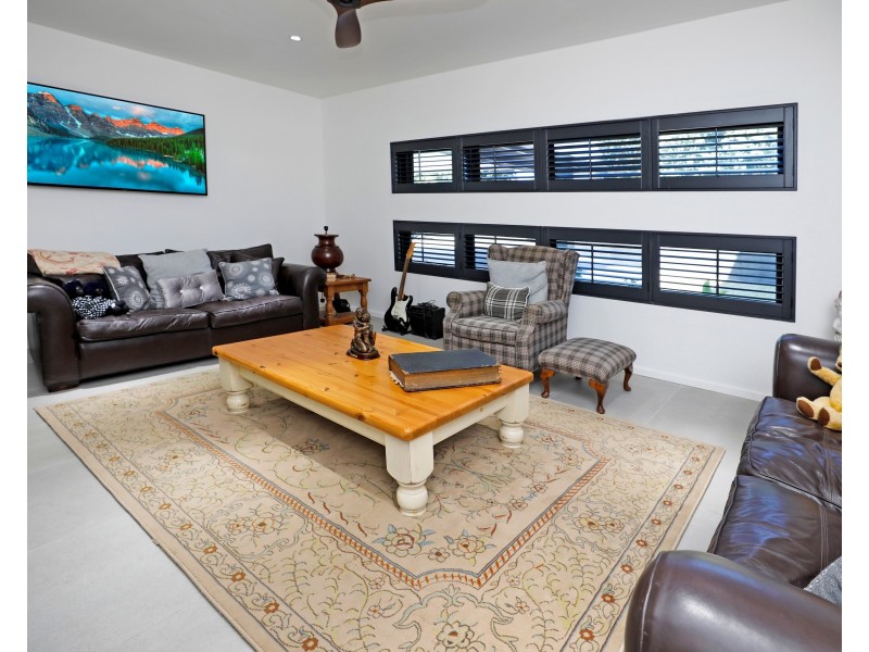 115 James Cook Drive, Kewarra Beach QLD 4879