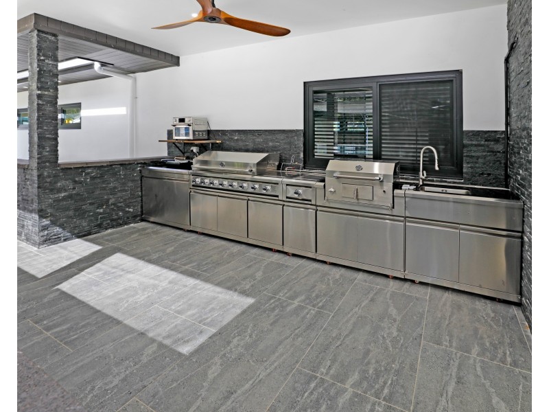 115 James Cook Drive, Kewarra Beach QLD 4879