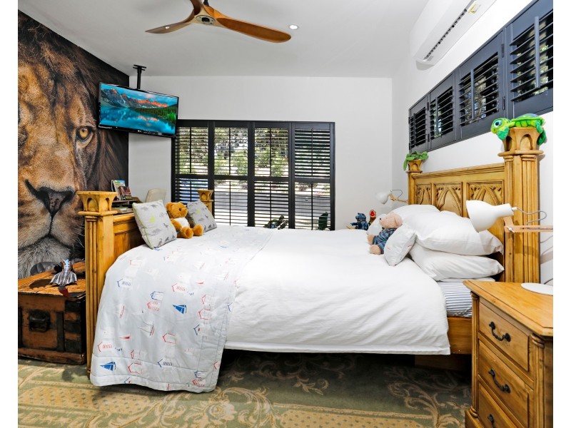 115 James Cook Drive, Kewarra Beach QLD 4879