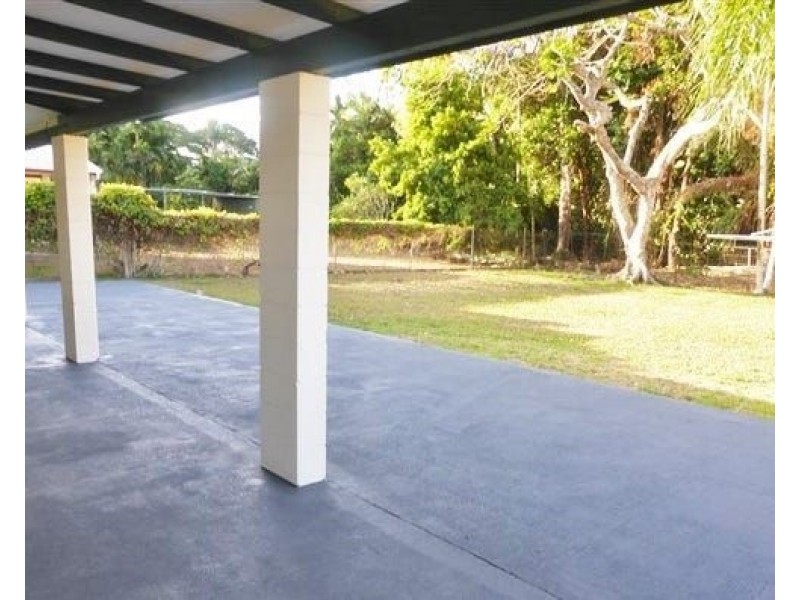 88 Hollywood Boulevard, White Rock QLD 4868