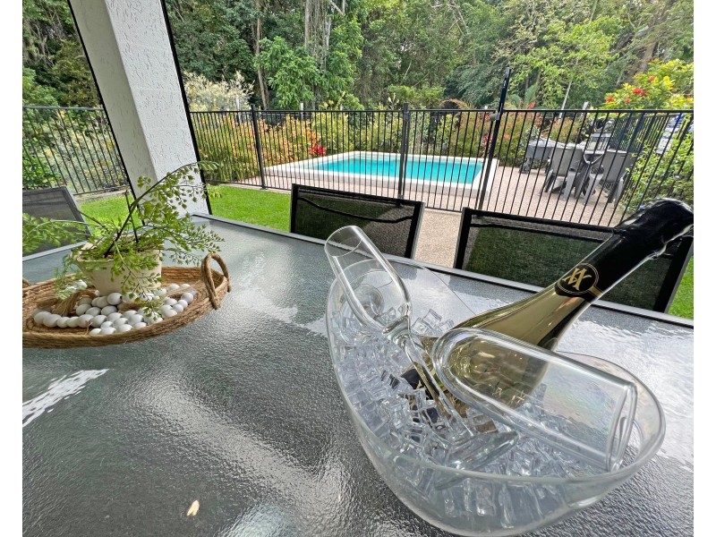 16 Mindil Close, Kewarra Beach QLD 4879