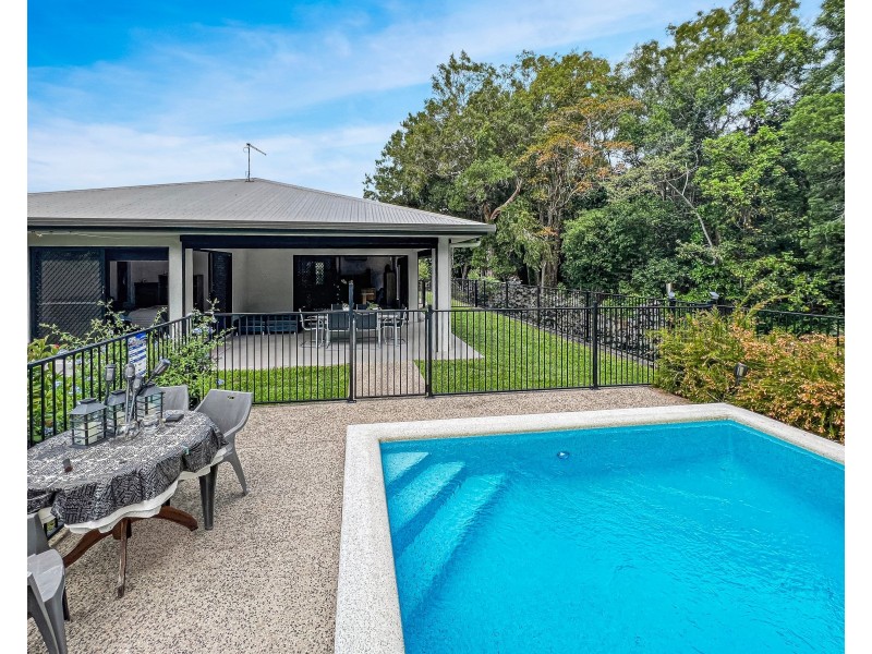 16 Mindil Close, Kewarra Beach QLD 4879