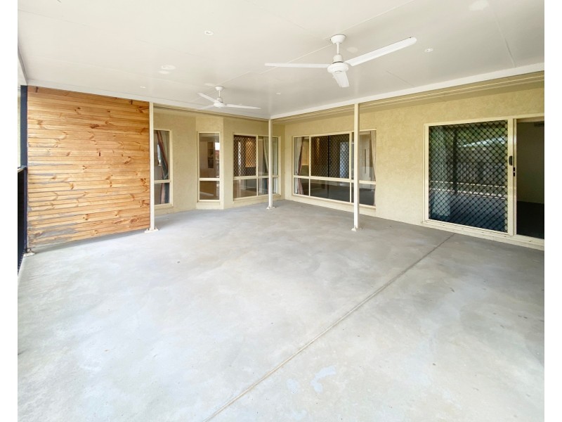 89 Jungara Road, Redlynch QLD 4870