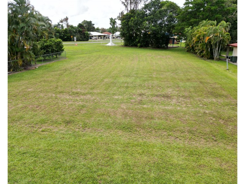 3 Albert Street, Silkwood QLD 4856