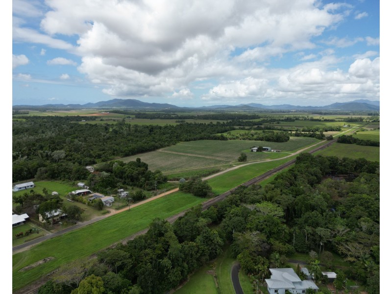 3 Albert Street, Silkwood QLD 4856