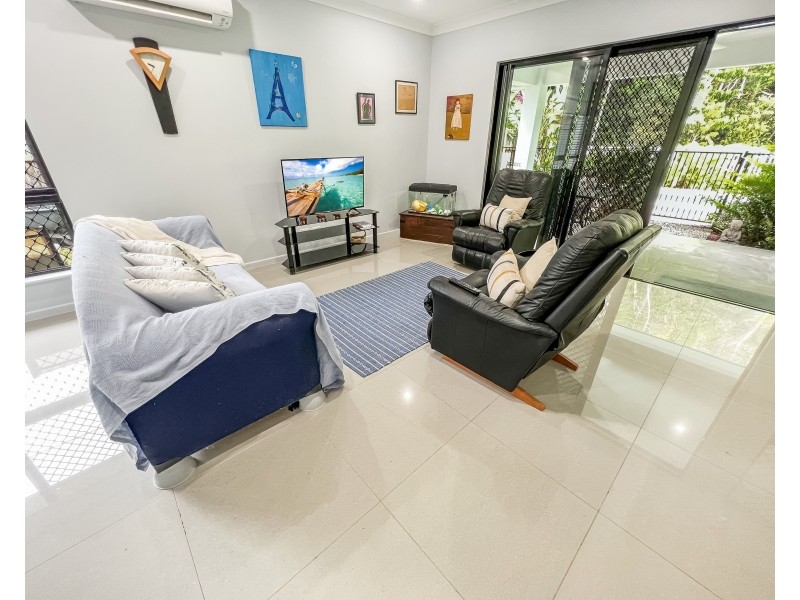 17 Lorne Loop, Kewarra Beach QLD 4879