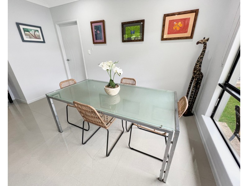 17 Lorne Loop, Kewarra Beach QLD 4879