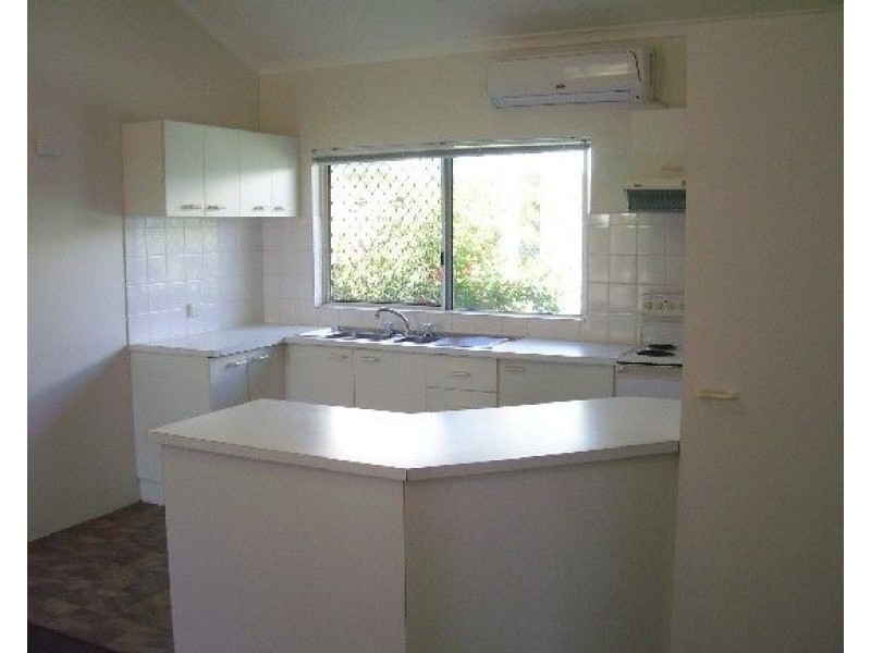 8/23 Balaclava Road, Earlville QLD 4870