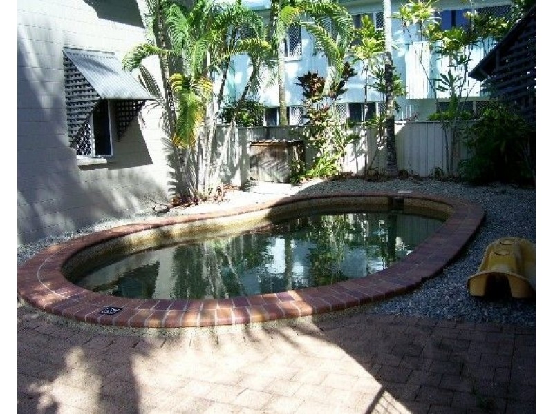 8/23 Balaclava Road, Earlville QLD 4870