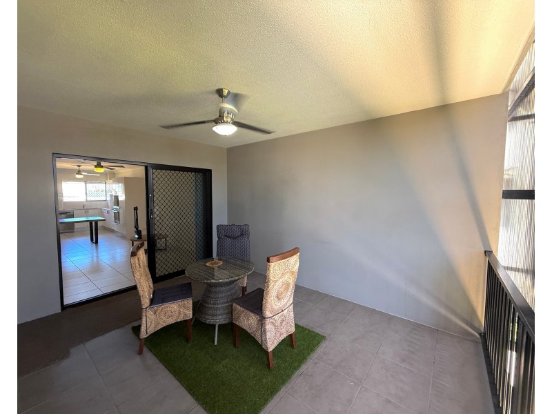 203/240 Buchan Street, Westcourt QLD 4870