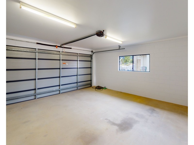 13 Raffles Avenue, Redlynch QLD 4870