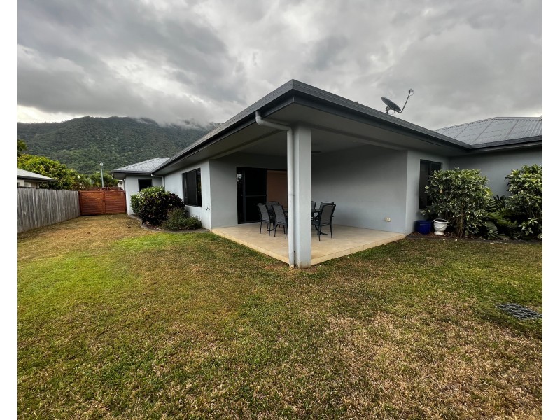 13 Raffles Avenue, Redlynch QLD 4870