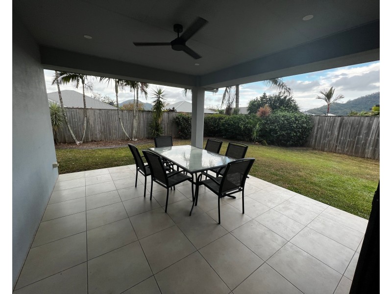 13 Raffles Avenue, Redlynch QLD 4870