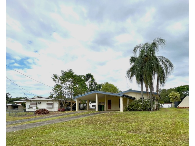 3 Woomala Street, Woree QLD 4868