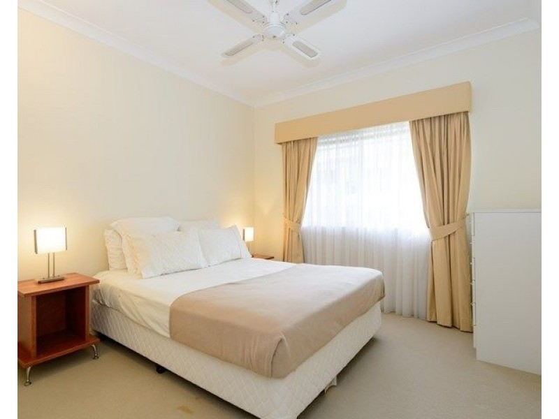 43/8-14 Munro Terrace, Mooroobool QLD 4870