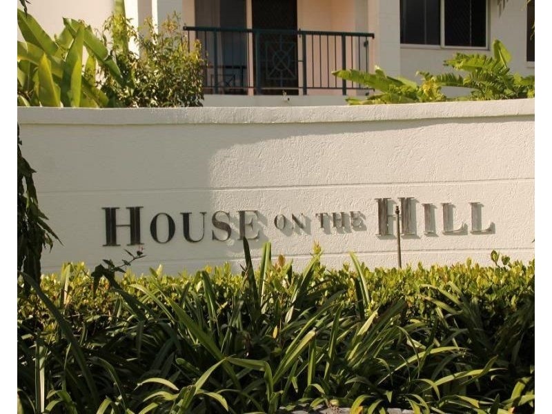 43/8-14 Munro Terrace, Mooroobool QLD 4870