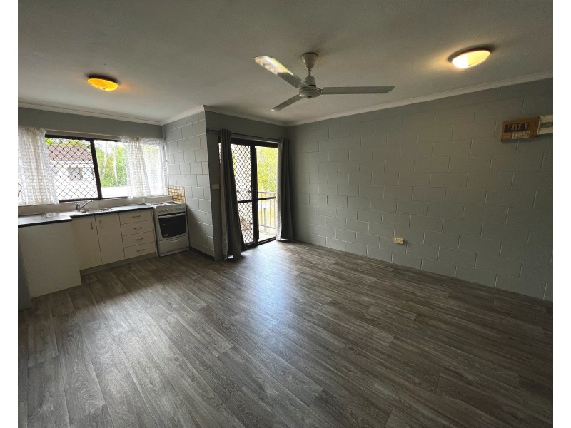 32/5 Fisk Street, Westcourt QLD 4870