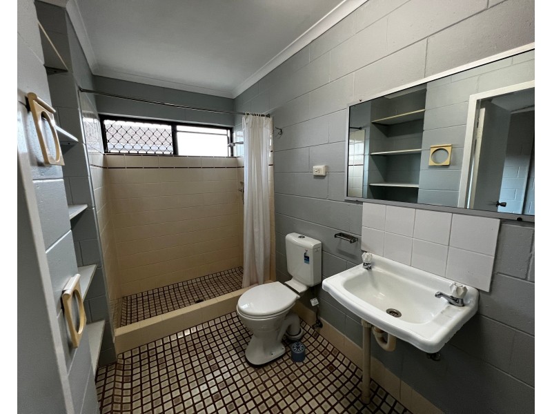 32/5 Fisk Street, Westcourt QLD 4870