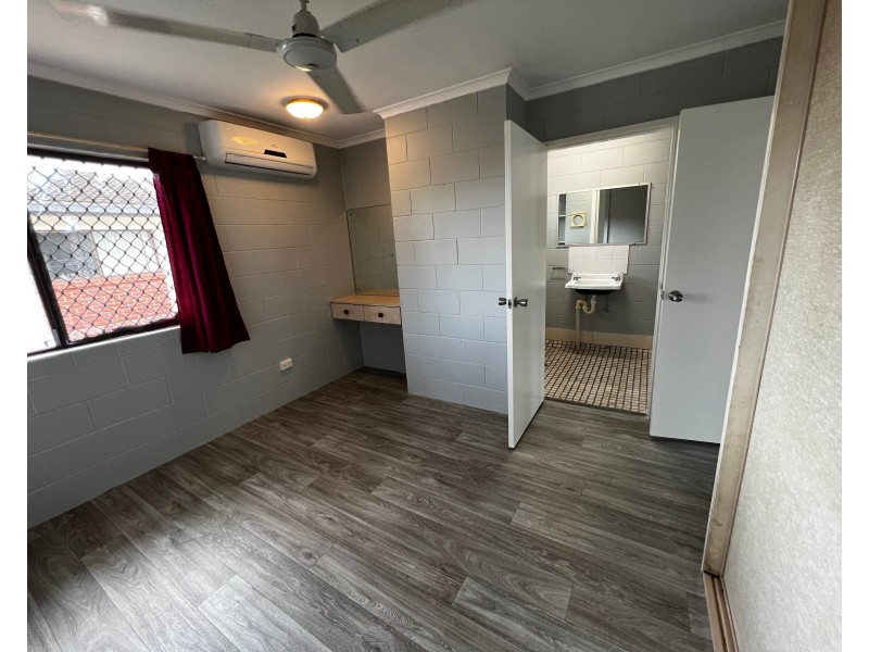 32/5 Fisk Street, Westcourt QLD 4870