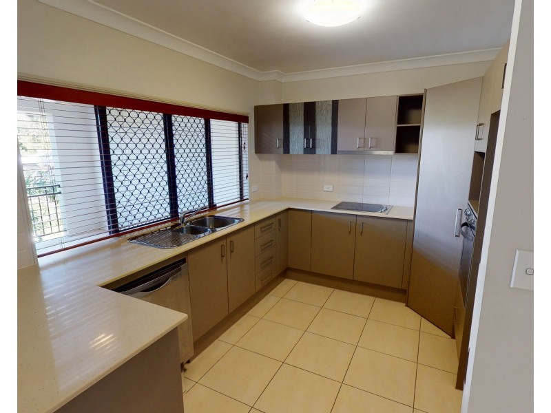 12/14-16 Macilwraith Street, Manoora QLD 4870