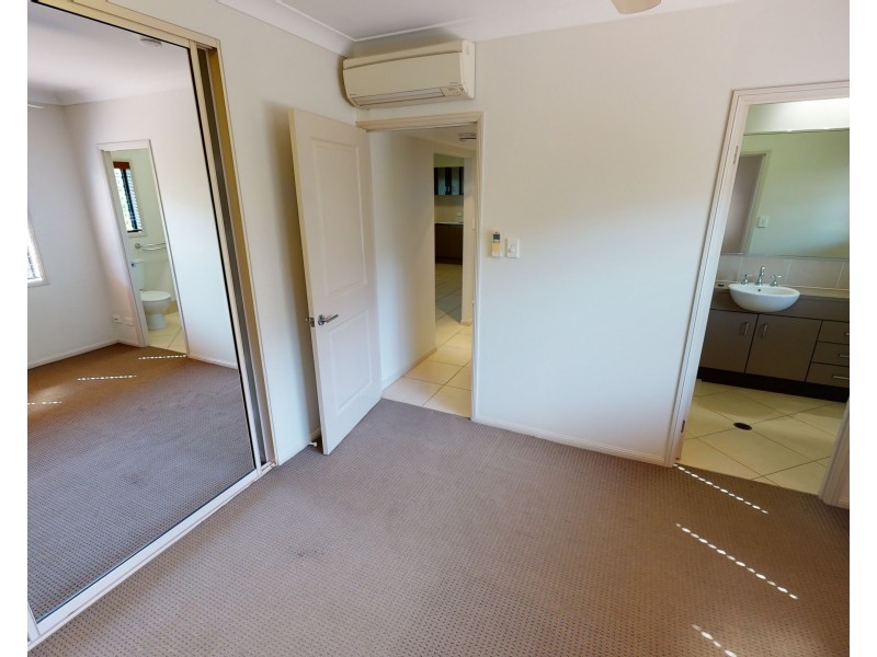 12/14-16 Macilwraith Street, Manoora QLD 4870