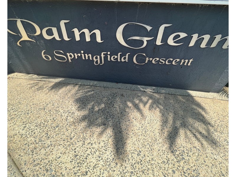 8/6 Springfield Crescent, Manoora QLD 4870