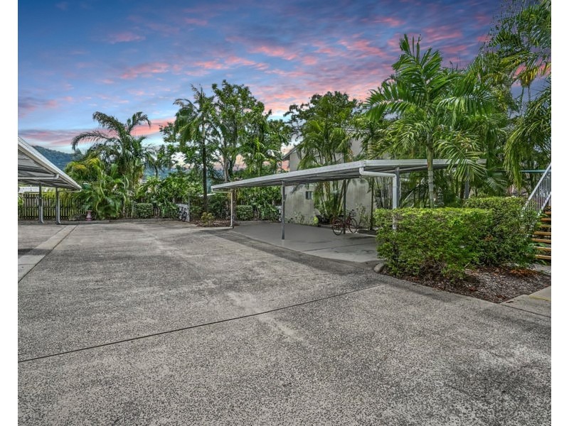 8/6 Springfield Crescent, Manoora QLD 4870