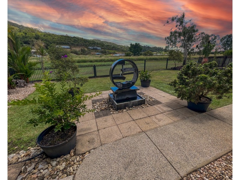 131/2-6 Lake Placid Road, Caravonica QLD 4878