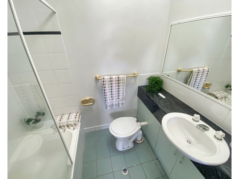 23/2-5 Marella Close, Manoora QLD 4870