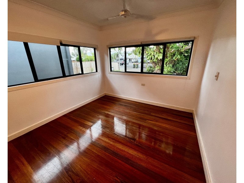 480 Varley Street, Yorkeys Knob QLD 4878