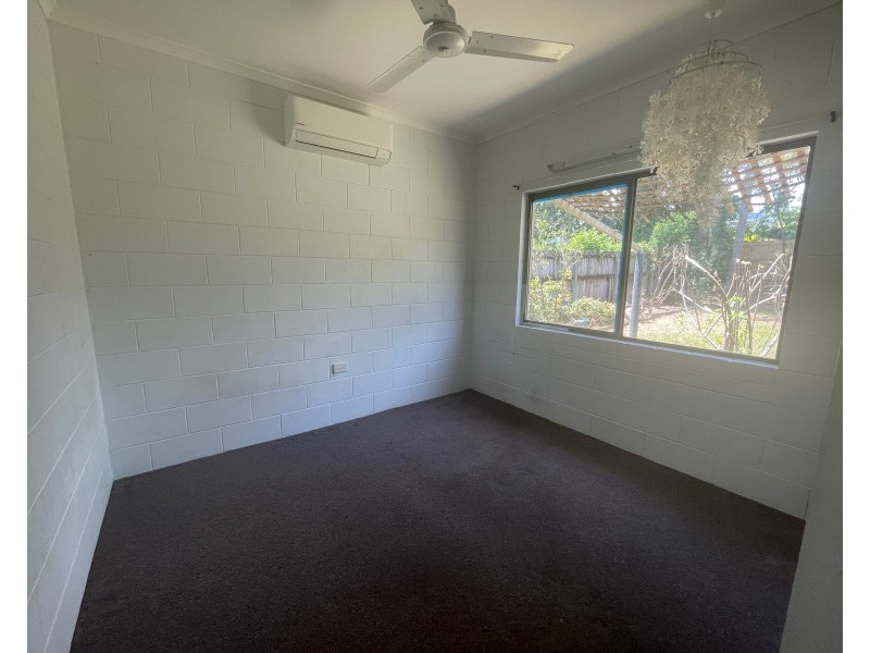 7 Dromana Close, Kewarra Beach QLD 4879