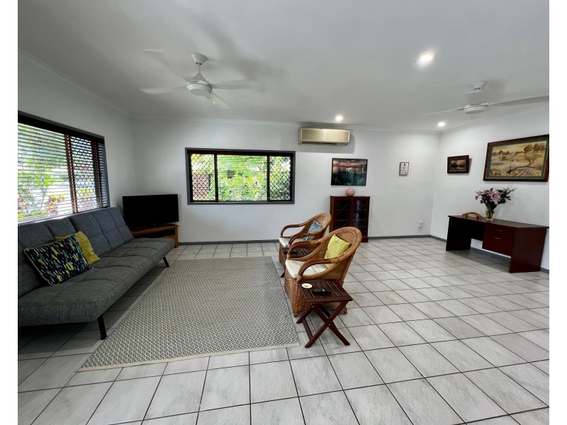 30 Cheviot Street, Smithfield QLD 4878