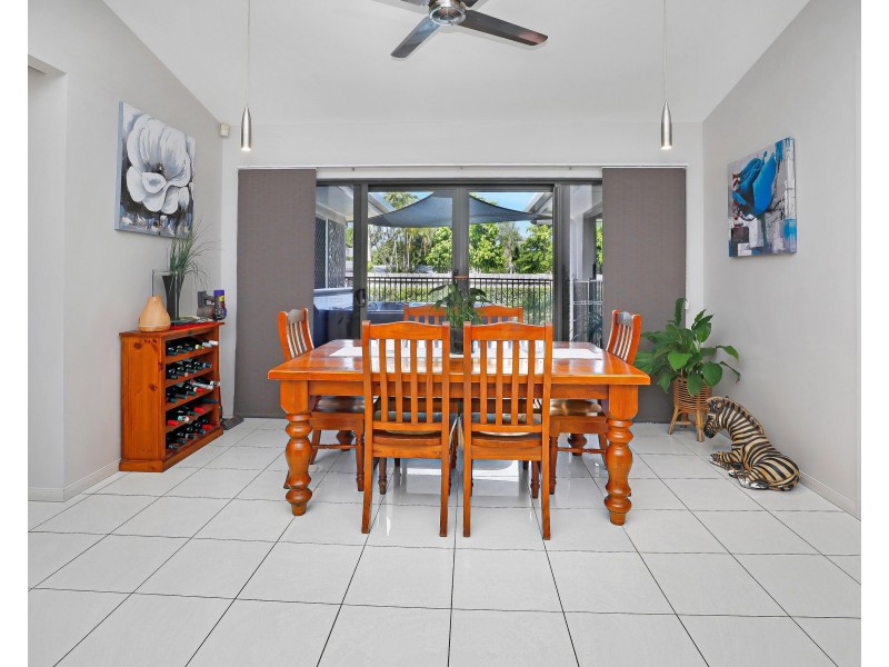 28 Selwyn Circuit, Trinity Park QLD 4879
