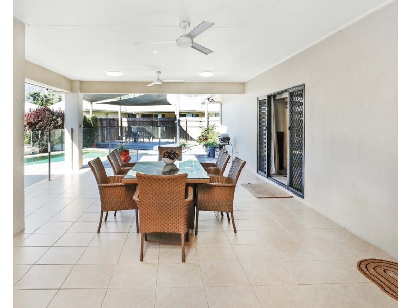 3 Capricorn Street, Bentley Park QLD 4869