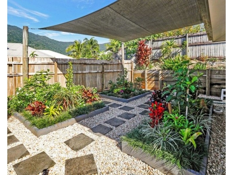 3 Capricorn Street, Bentley Park QLD 4869
