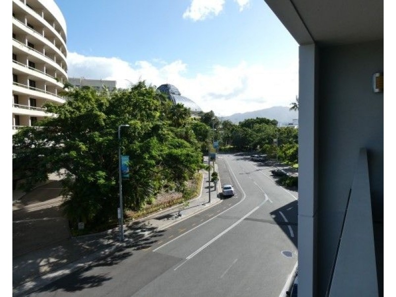 Cairns City QLD 4870