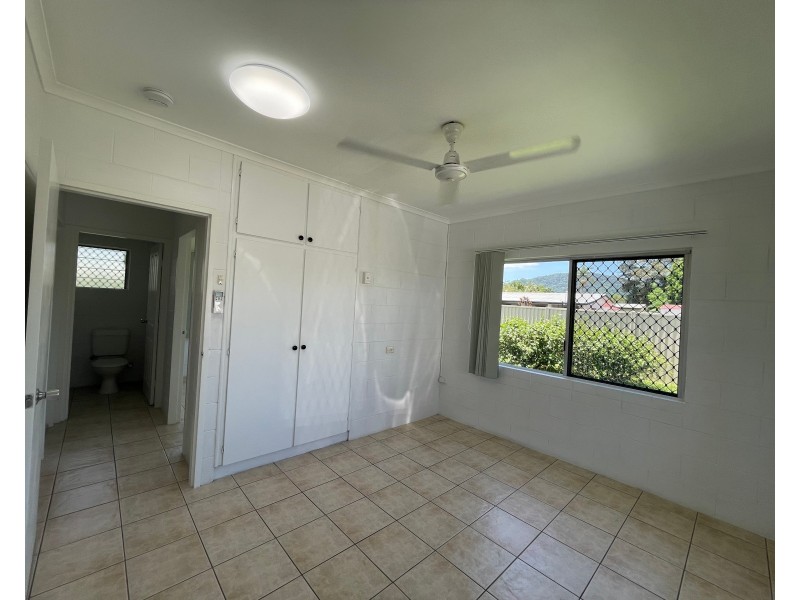 1/14 Armbrust Street, Manoora QLD 4870