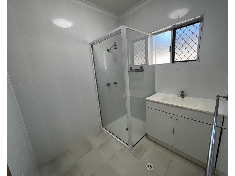 1/14 Armbrust Street, Manoora QLD 4870