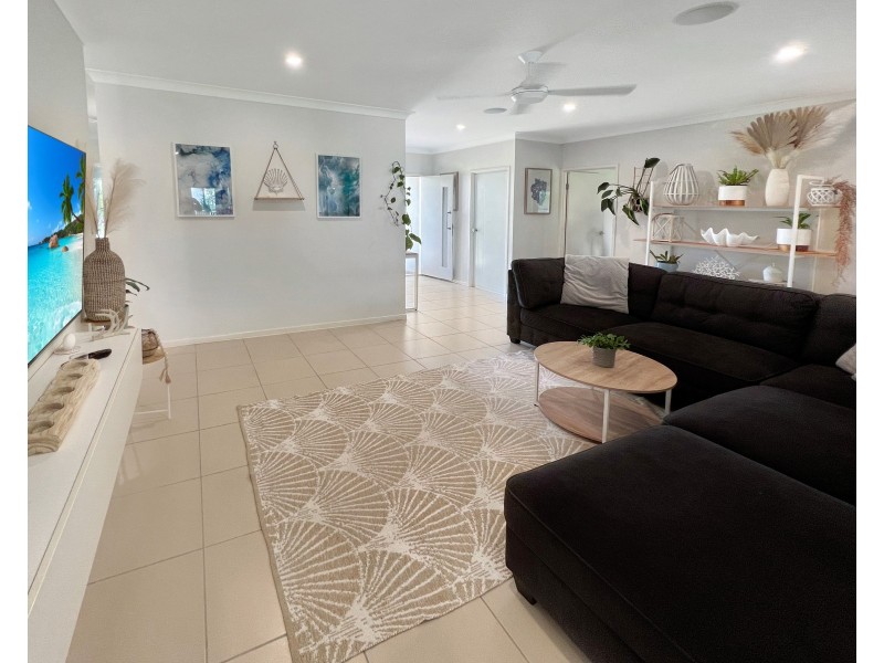 9 Limpet Close, Trinity Beach QLD 4879