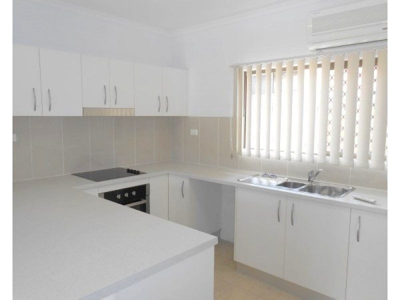 2/23 Marino Street, Whitfield QLD 4870