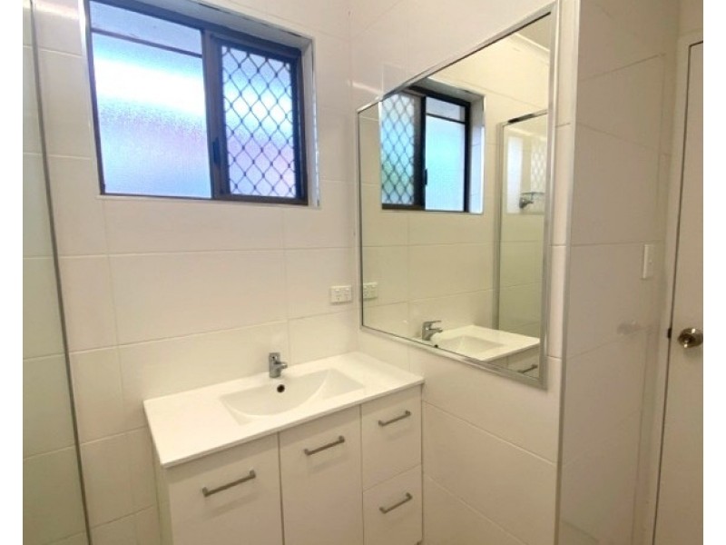 2/23 Marino Street, Whitfield QLD 4870